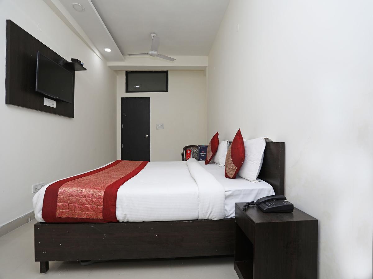 Oyo 11605 Hotel Aravali Inn 뉴델리 외부 사진