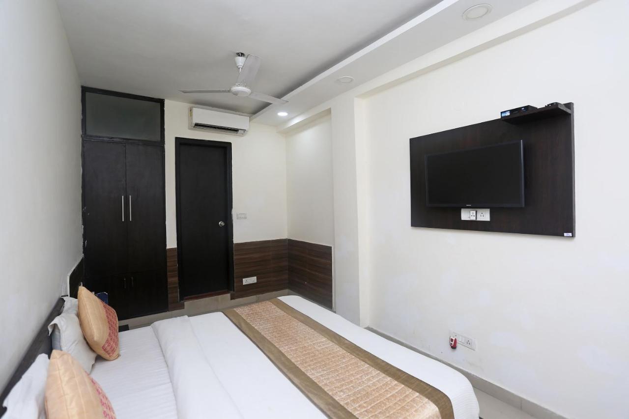 Oyo 11605 Hotel Aravali Inn 뉴델리 외부 사진